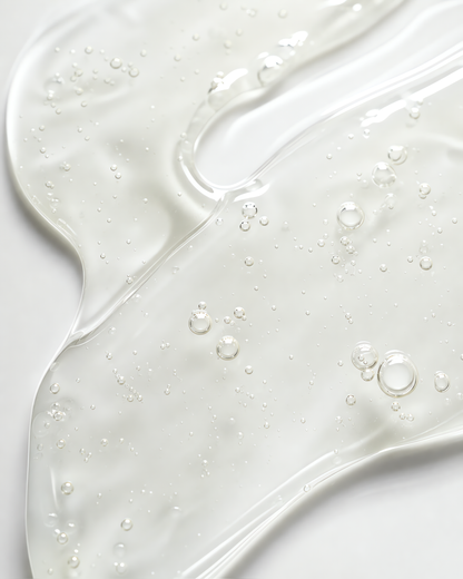 Sualan Cosmetics THE OIL-FREE ZINC GEL, detalle de textura y sensorialidad · Hidratante facial, disponible en España