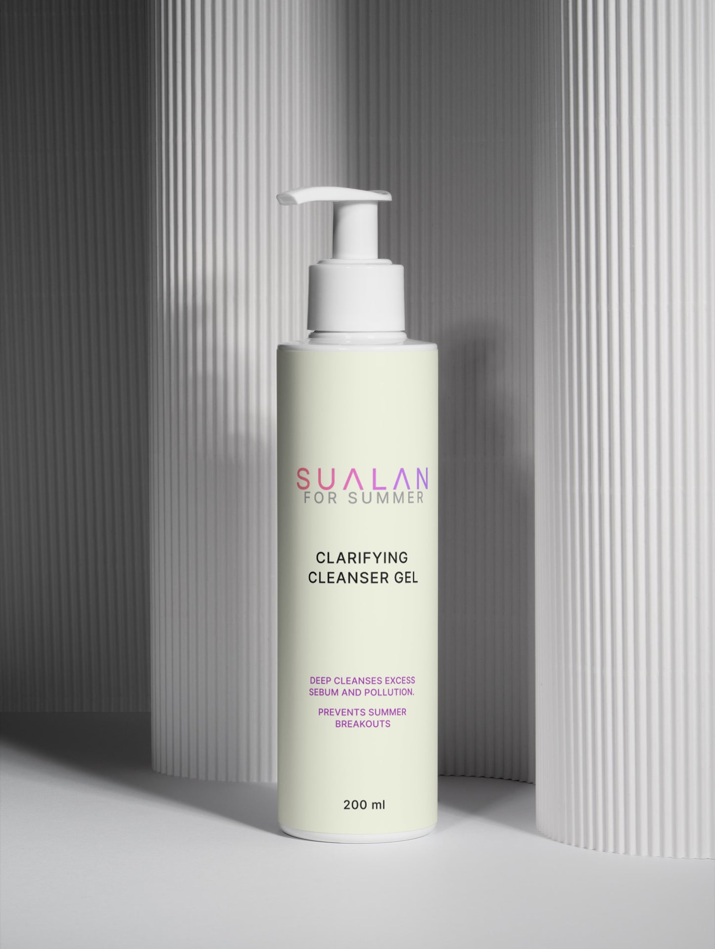 THE CLARIFYING CLEANSER GEL